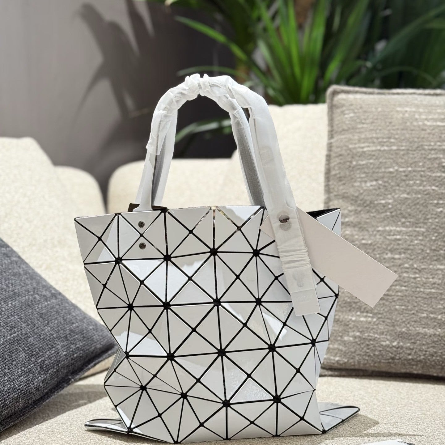 House Original Diamond Pattern Grid Commuter Women's Handbag