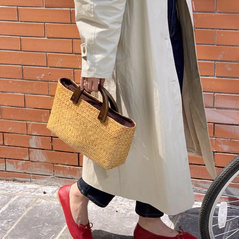 Woven Artistic National Style Beach Wooden Rattan Women's Handbag