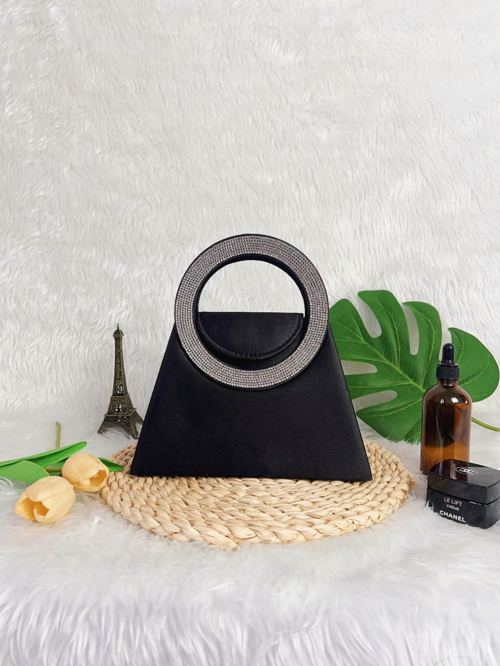 Round Water Diamond Banquet Silk Satin Trapezoidal Hand Dinner Bag