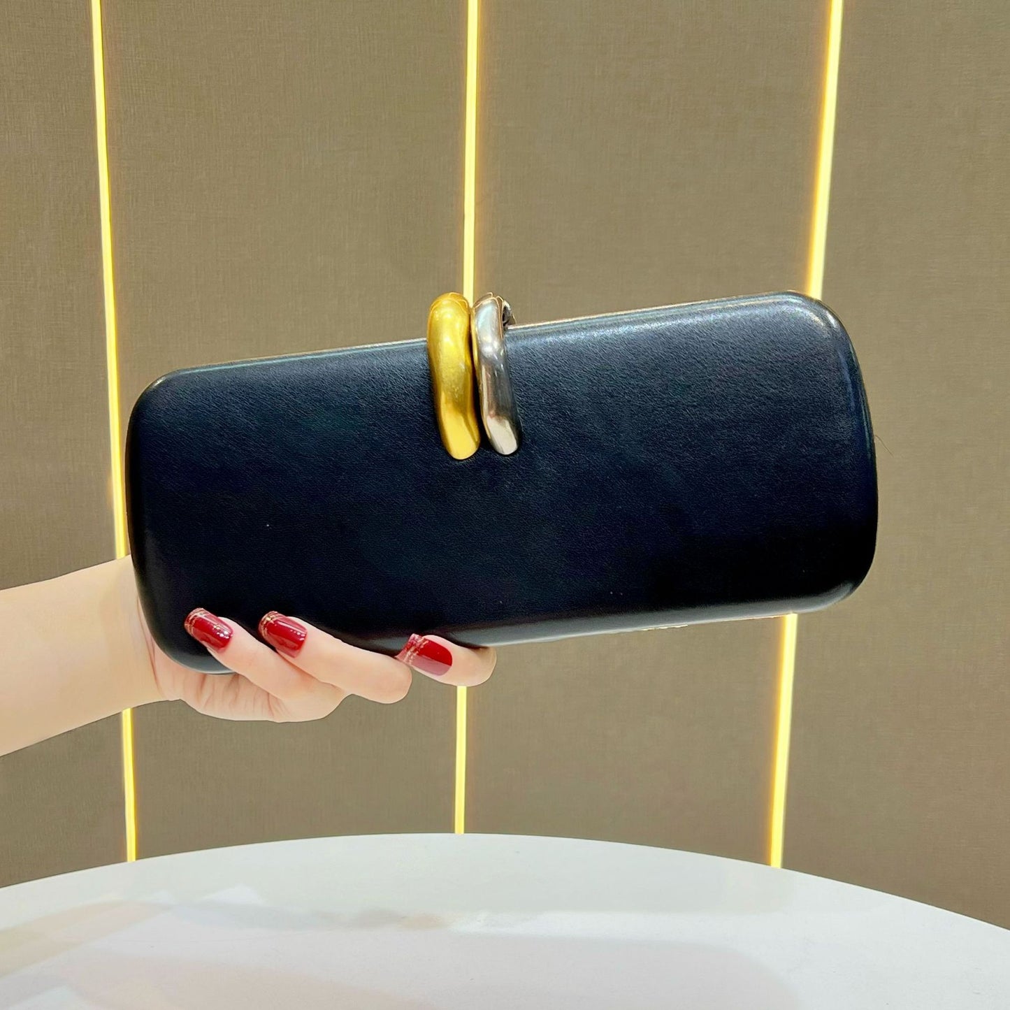 Women's Fashion Chain Clutch Party High-grade Handbags