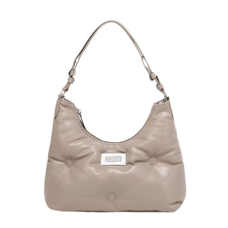 Women's Large Capacity Cloud Portable Underarm Selenodont Women's Messenger Bag
