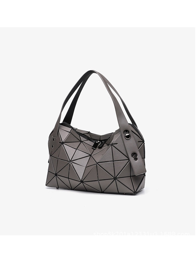 Women's Geometric Rhombus Fashion Simple Commute Niche Shoulder Bags