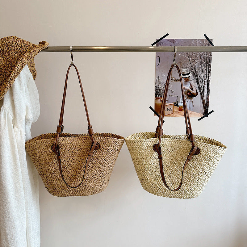 Women's Woven Straw Summer Seaside Beach Portable Large Capacity Shoulder Bags