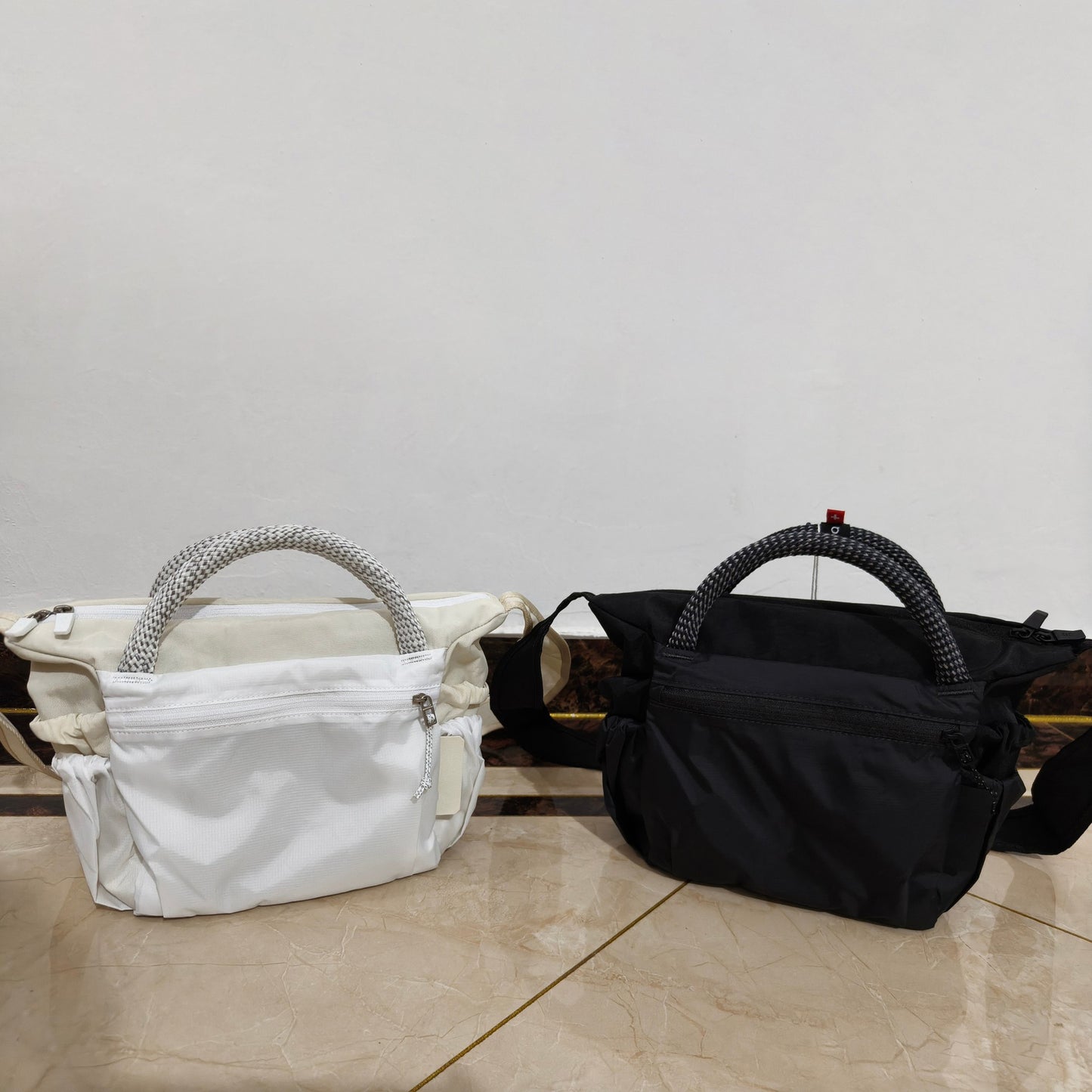 Unique Fashion Glamorous Series Mini Lightweight Sports Satchel, Hanging Bag