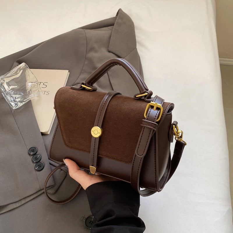 Women's Four-hand High-grade Retro Easy Matching Women's Messenger Bag