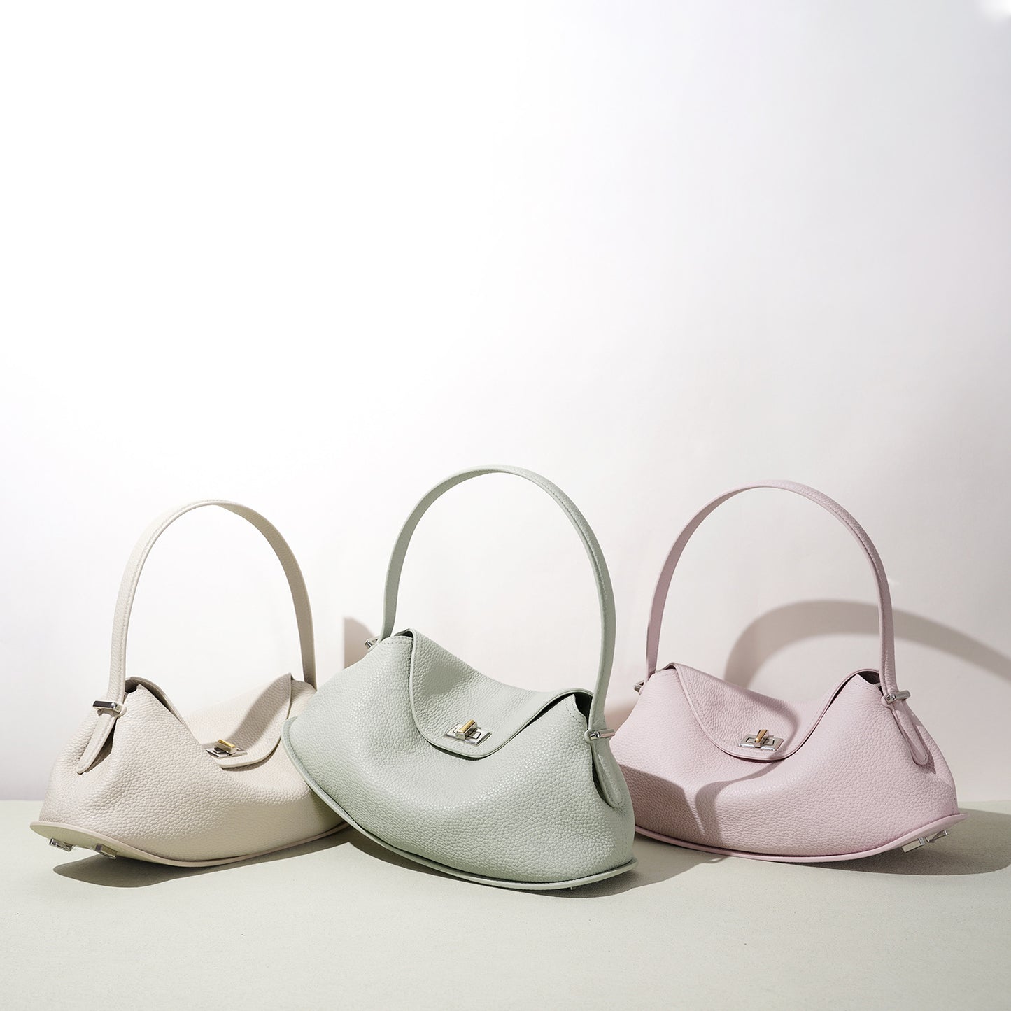 Women's Genuine Leather Niche Advanced Texture Commuting Fashion Bags
