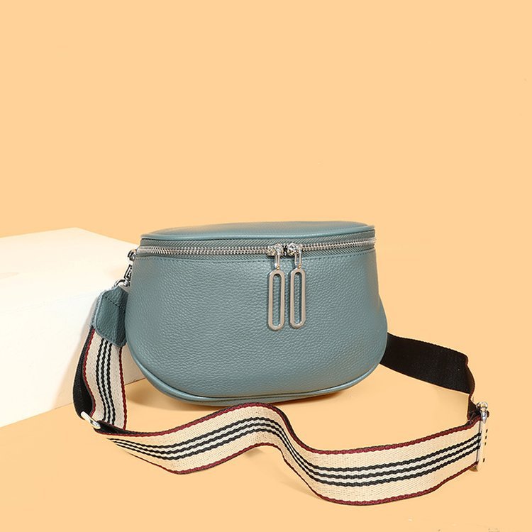 Women's Genuine Leather First Layer Cowhide Saddle Women's Shoulder Bag