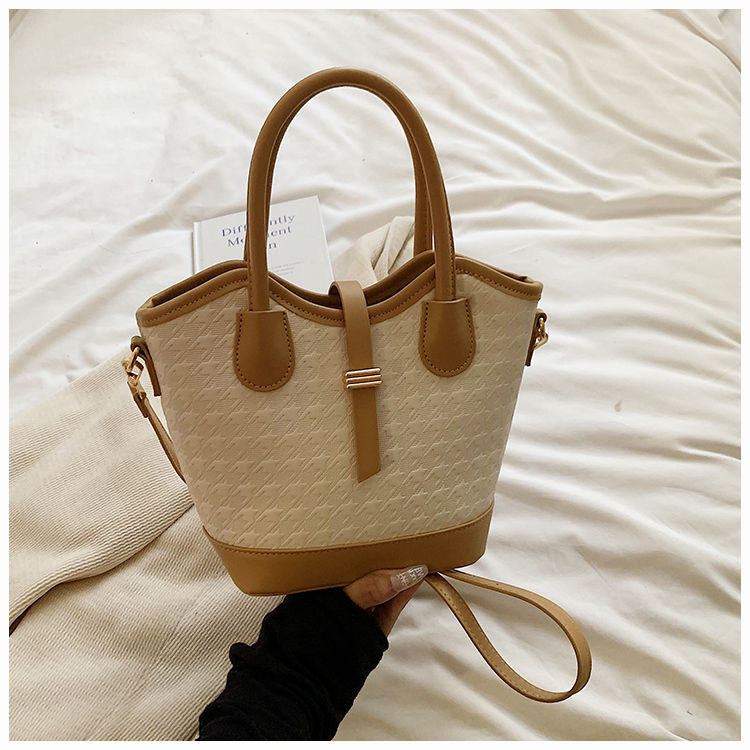 Stylish Elegant Classic Women's Exquisite Family Women's Handbag