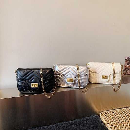 Women's Spring Niche Diamond Pattern Chain Versatile Large Capacity Affordable Luxury Women's Messenger Bag