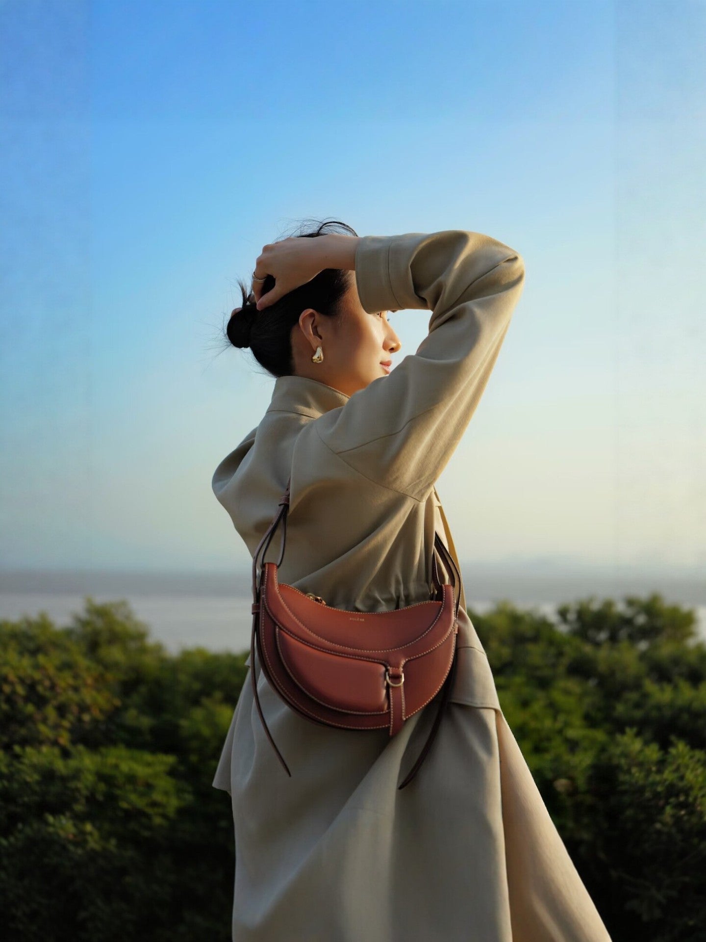 Women's Genuine Leather Saddle High-grade Niche Design Women's Shoulder Bag