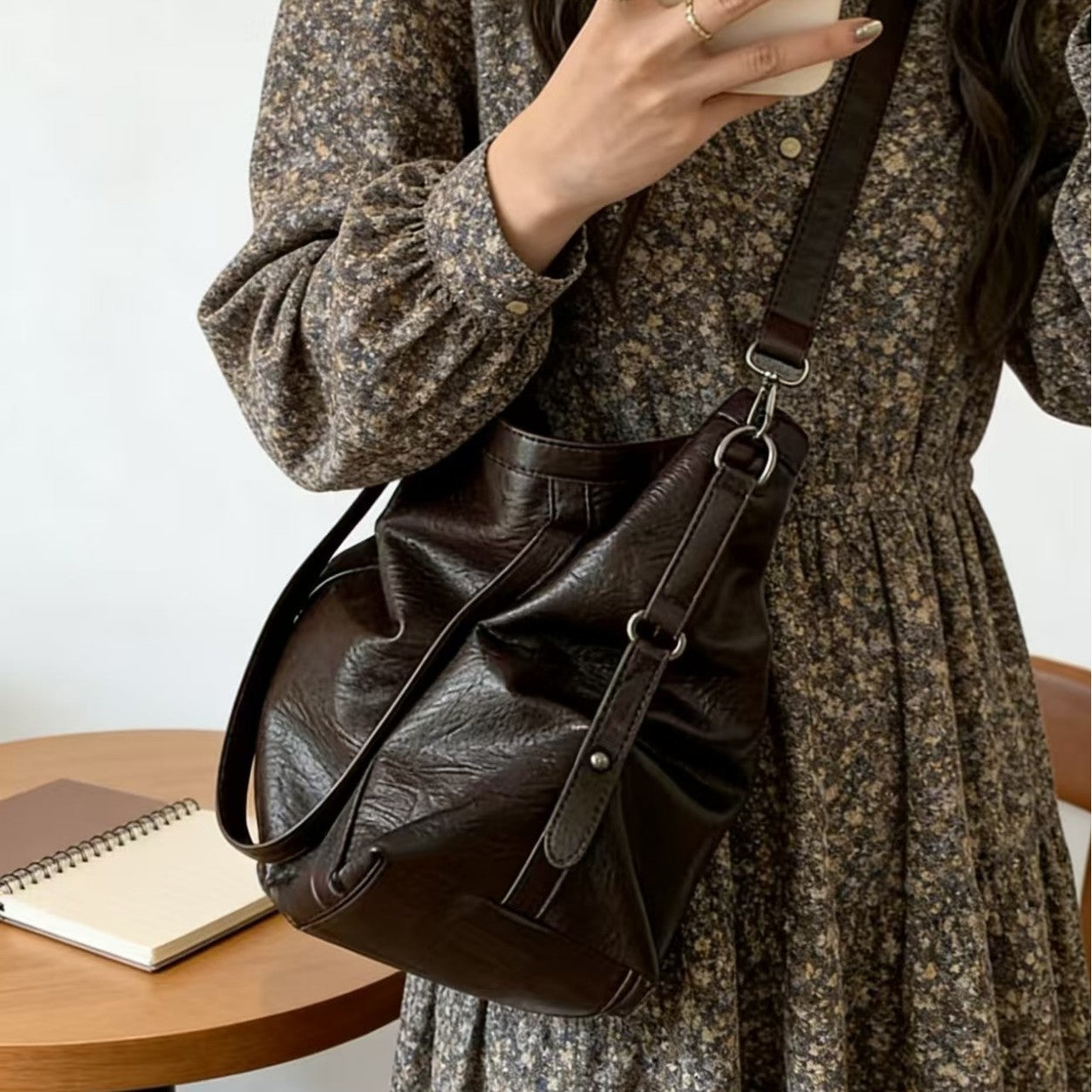 Women's Retro Large Capacity Soft Leather Underarm Bags