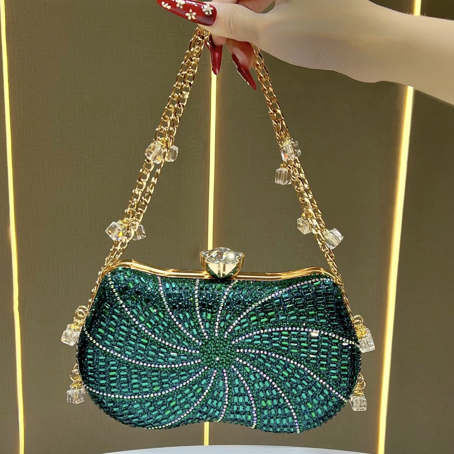 Women's Fashionable Shiny Rhinestone Matching Dress Elegant Evening Bags