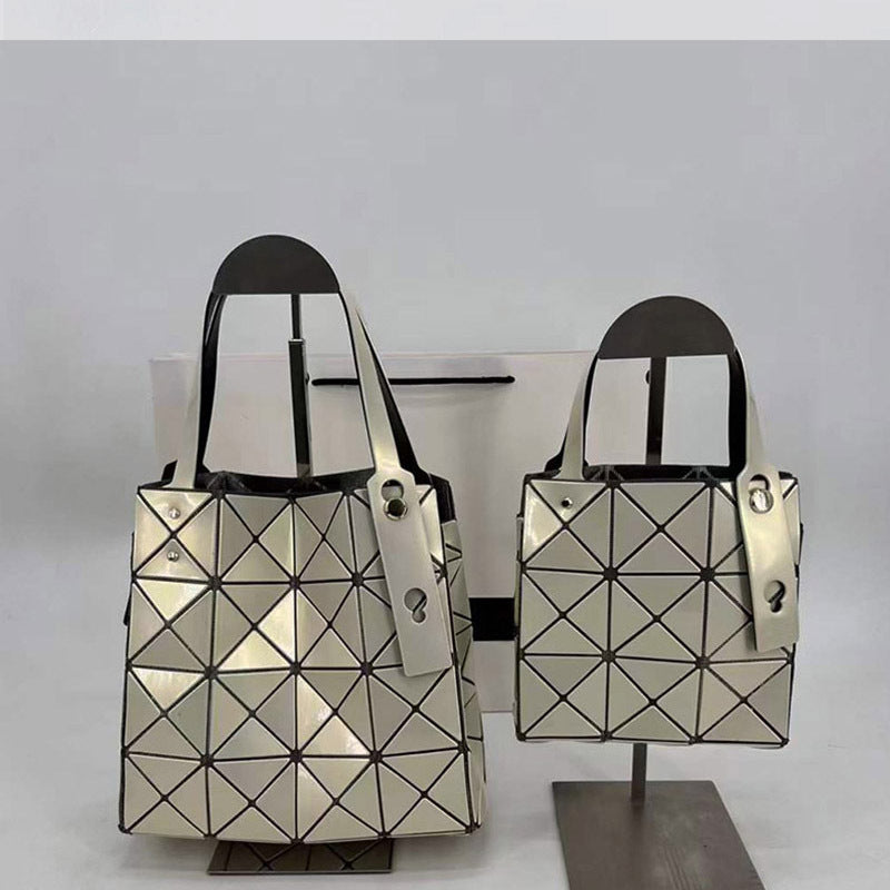 Box Geometric Diamond Quilted Diagonal Single Handbags