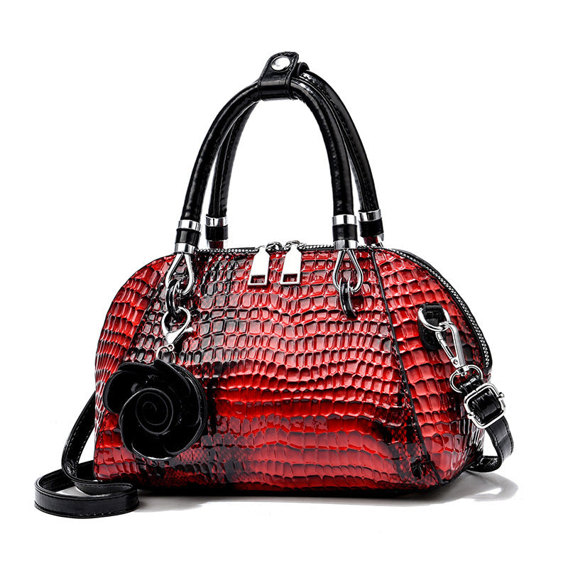 Stylish Women's Crocodile Pattern Shell Trend Women's Shoulder Bag