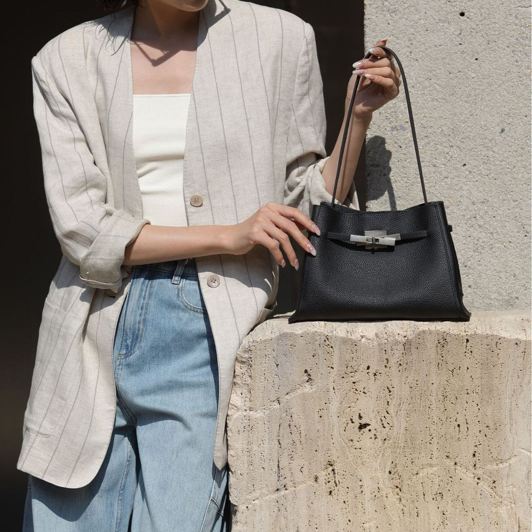 First Layer Cowhide Twist Korean Genuine Leather Underarm Shoulder Bags