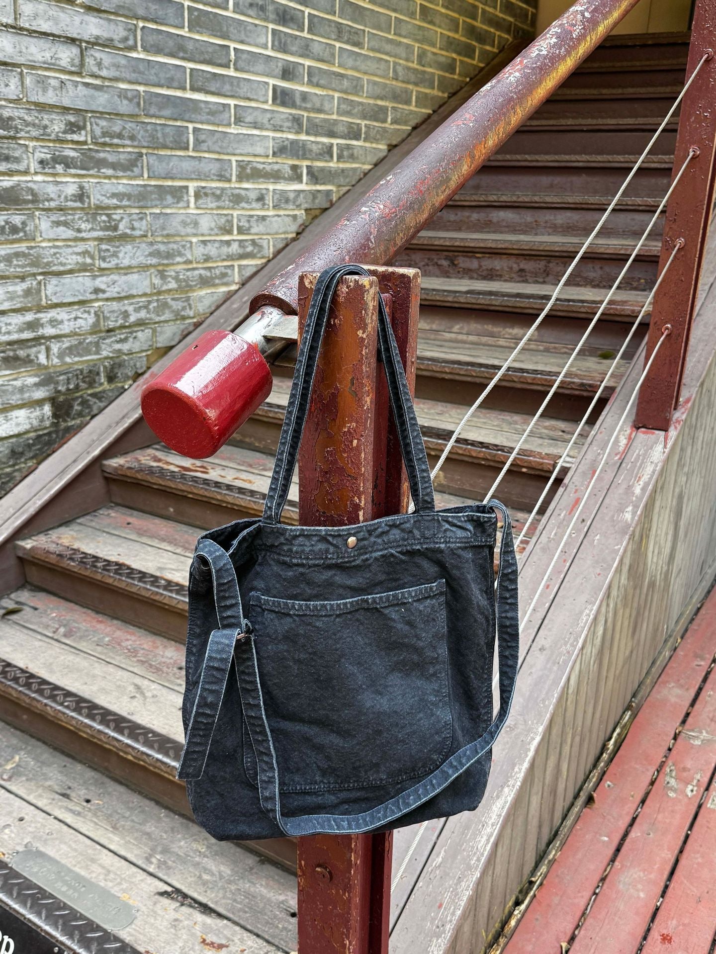 Washed-out Canvas Large Capacity Style Commute Bags