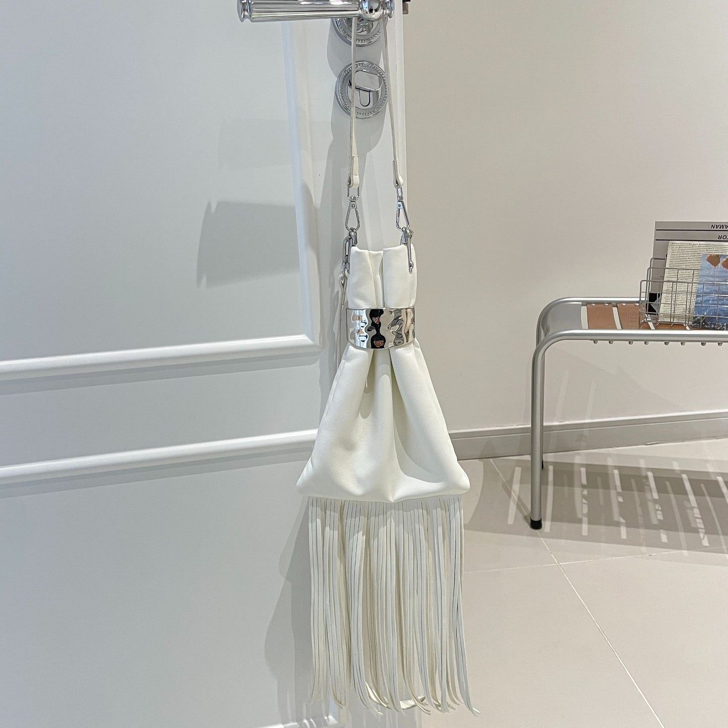 Women's Design Tassel Dinner Asian Culture Metal Bucket Bags