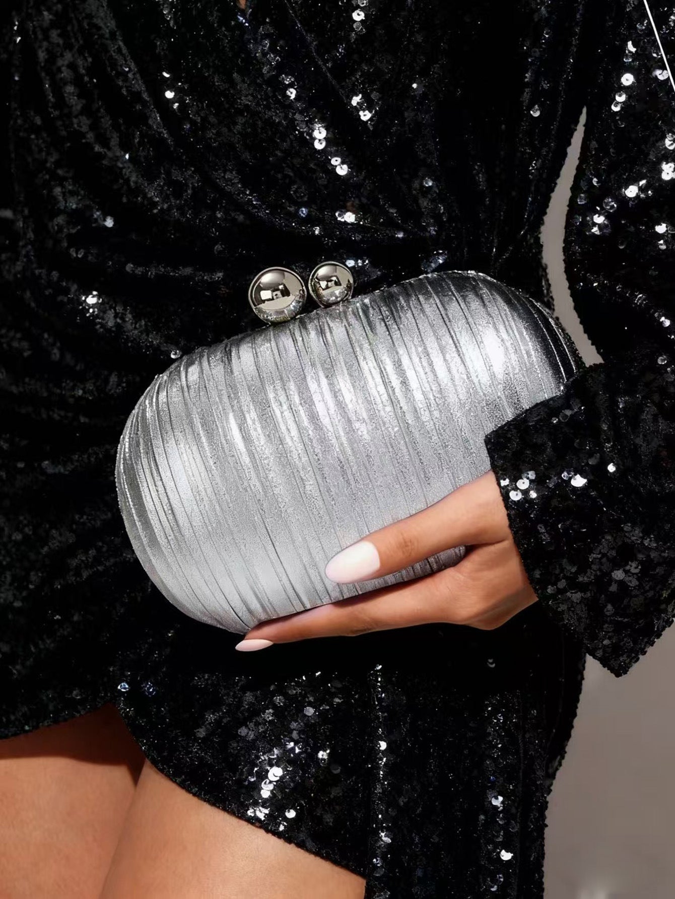 Lady Elegant Satin Pleated Cheongsam Clutch Niche Dinner Bag