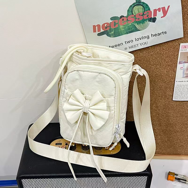Women's Portable Bow Drawstring Waterproof Thermal Insulation Women's Messenger Bag
