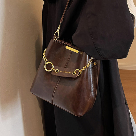 Women's Versatile Retro Soft Leather High-grade Light Women's Messenger Bag