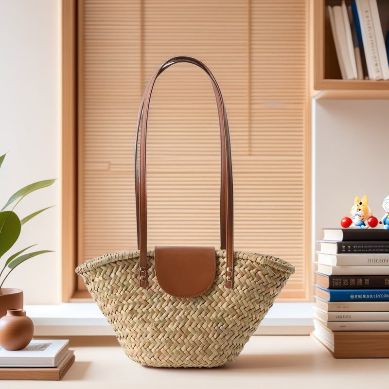 Women's Natural Straw Hand-woven Oblique Woven Beach Handbags