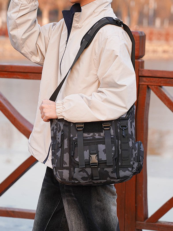 Graceful Glamorous Combat Camping Storage Slanting Sports Satchel, Hanging Bag