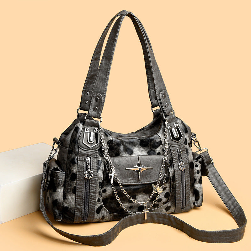 Women's Retro Distressed Chain Motorcycle Personalized Fashion Hot Large Capacity Tote Bags