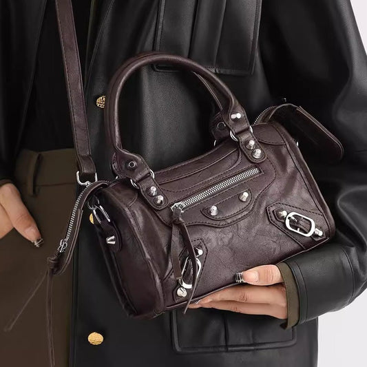 Women's Fashion Hot Portable Motorcycle Design Rivet Women's Messenger Bag