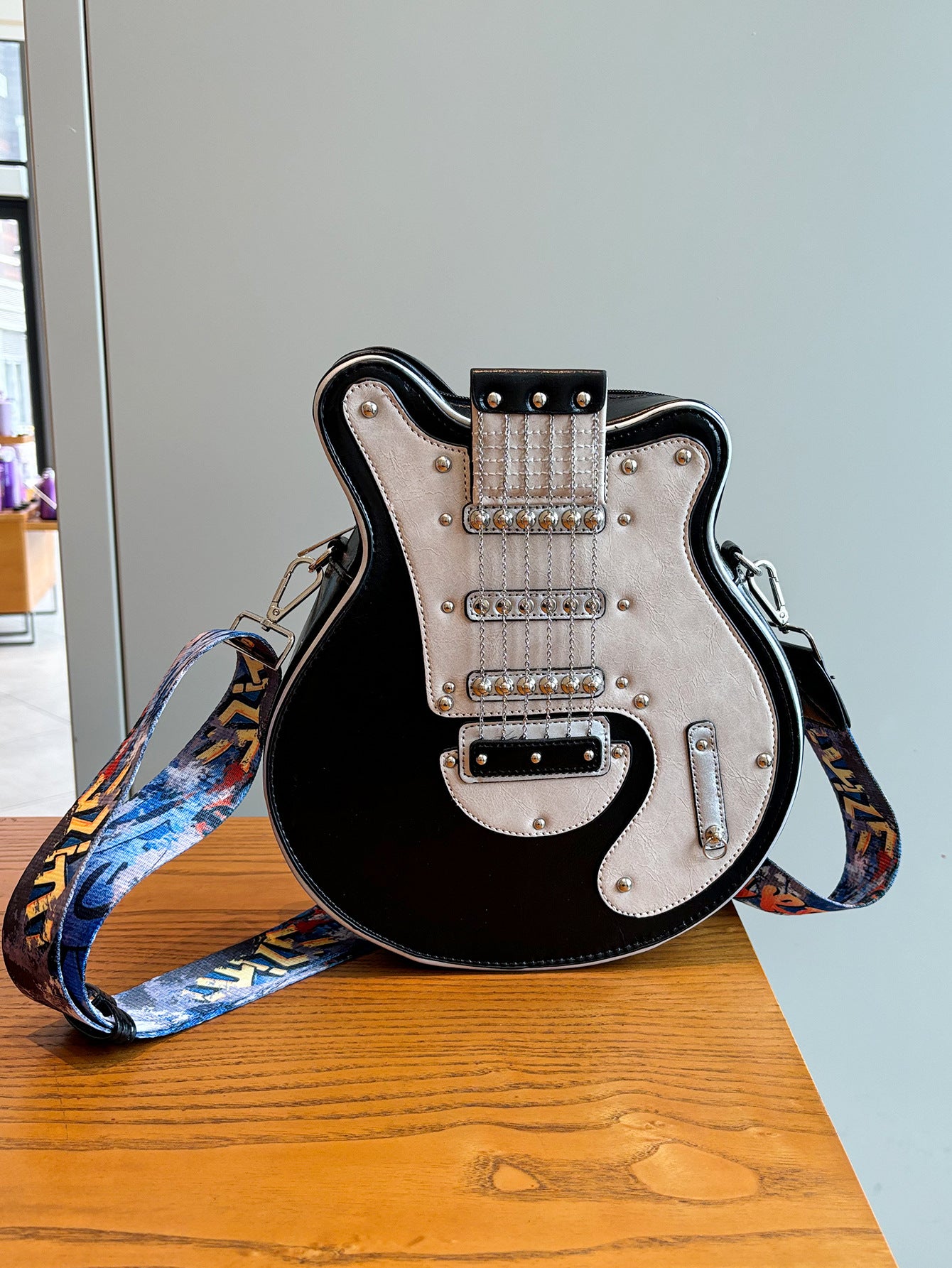 Personalized Creative Hot American Retro Guitar Shape Bags