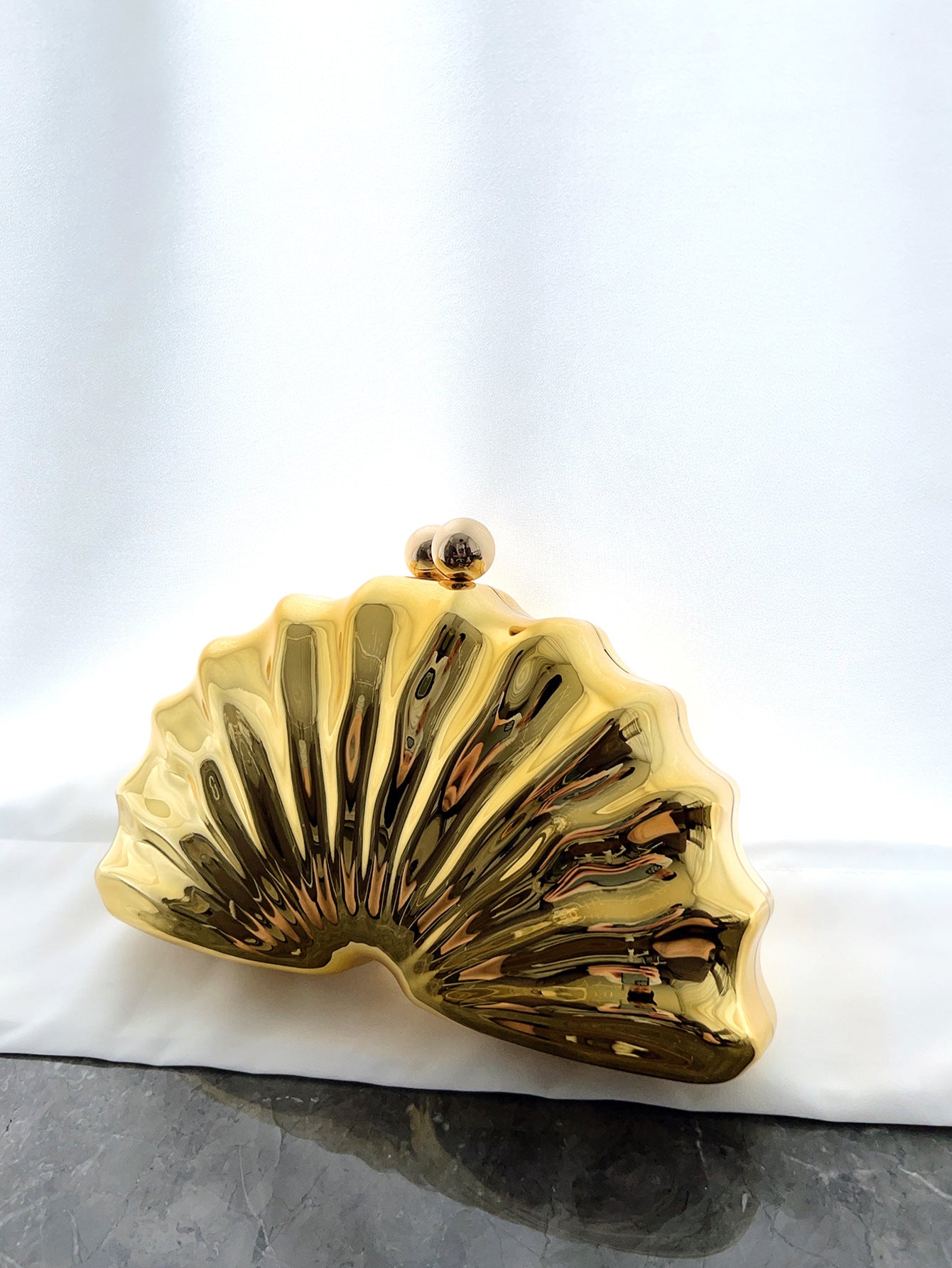 Women's Antique Monster Electroplated Chain Fan-shaped Clutch Dinner Bag