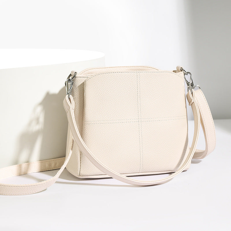 Women's Leather Simple Fashion Lightweight Top Layer Women's Messenger Bag