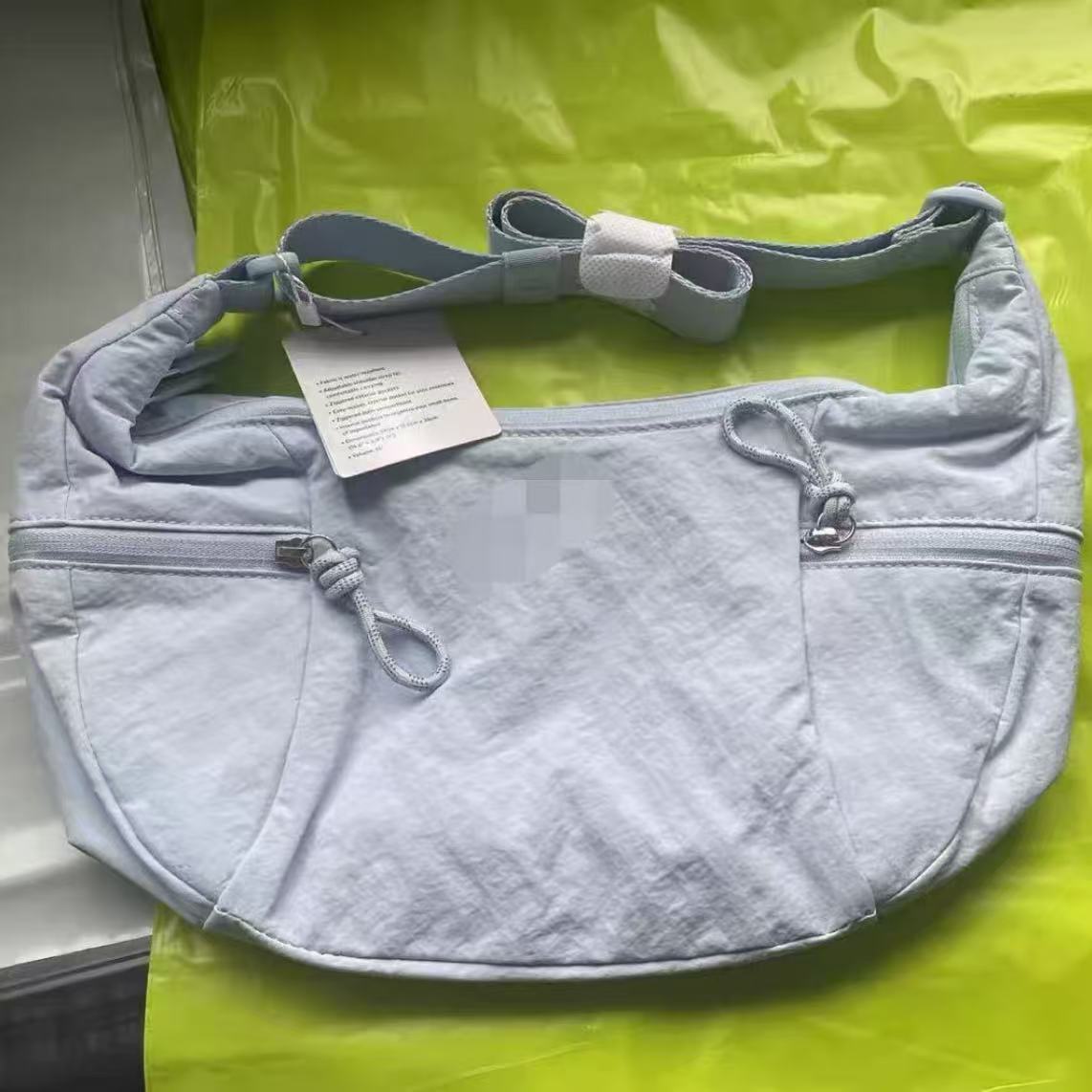 Women's Dew Croissant Sport Fitness Water Repellent Women's Messenger Bag