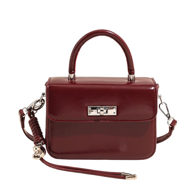 Portable Female Simple Western Style Commuter Shoulder Bags