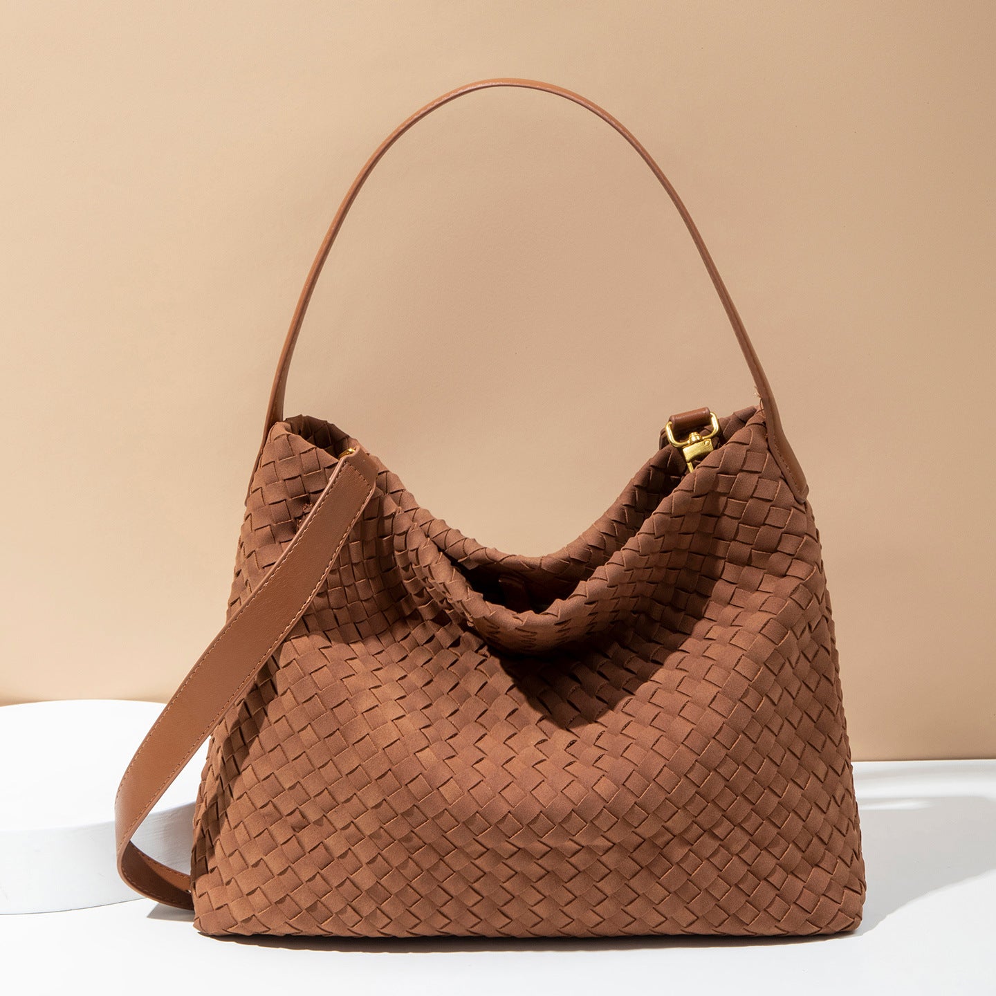 Women's Handmade Woven Fashionable Large Capacity Women's Shoulder Bag