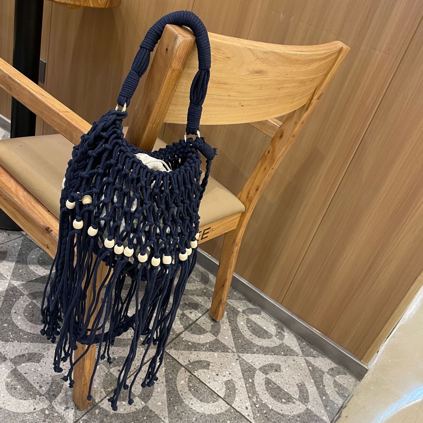 Women's Retro Tassel Large Capacity Versatile Beach Good-looking Women's Handbag