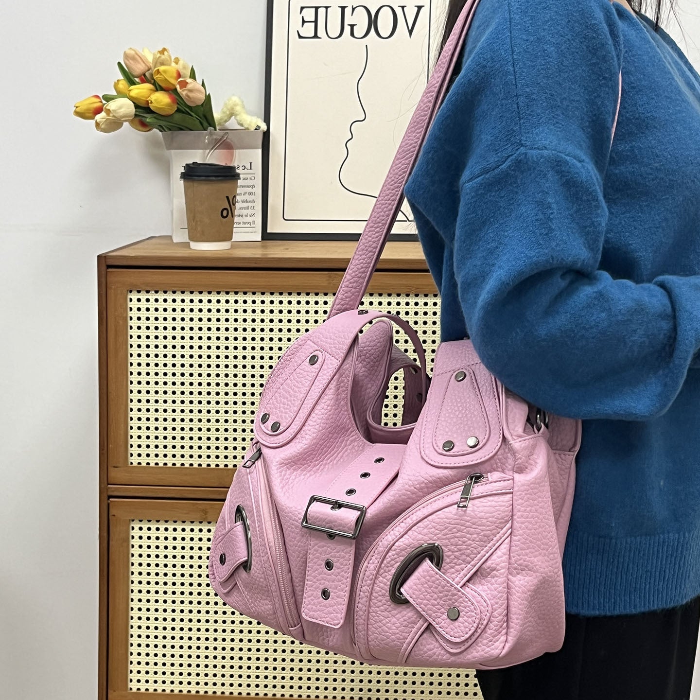 Women's Large Capacity Hot Motorcycle Versatile High-grade Women's Shoulder Bag