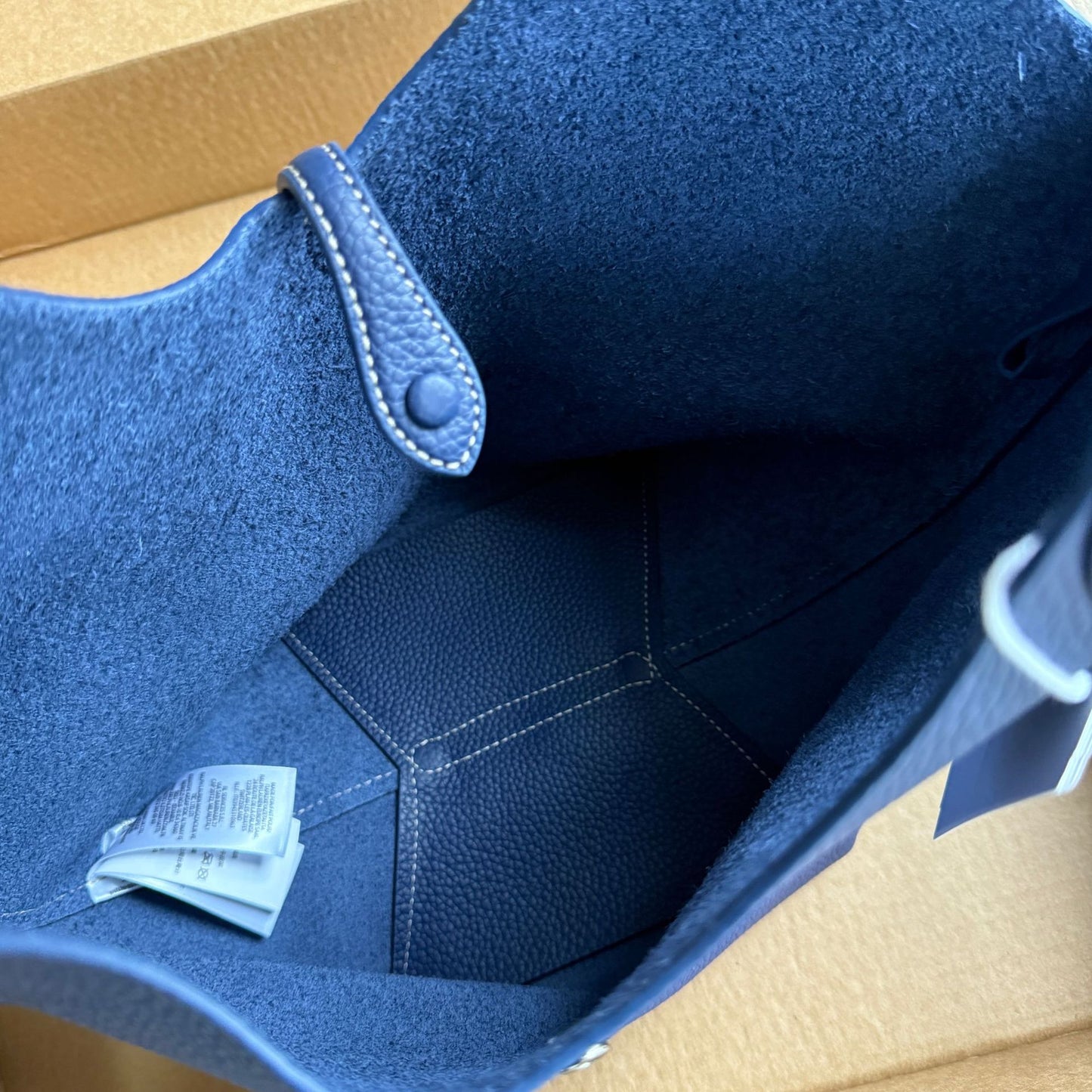 Attractive Women's Original Single-layer Leather Vegetable Bucket Bags