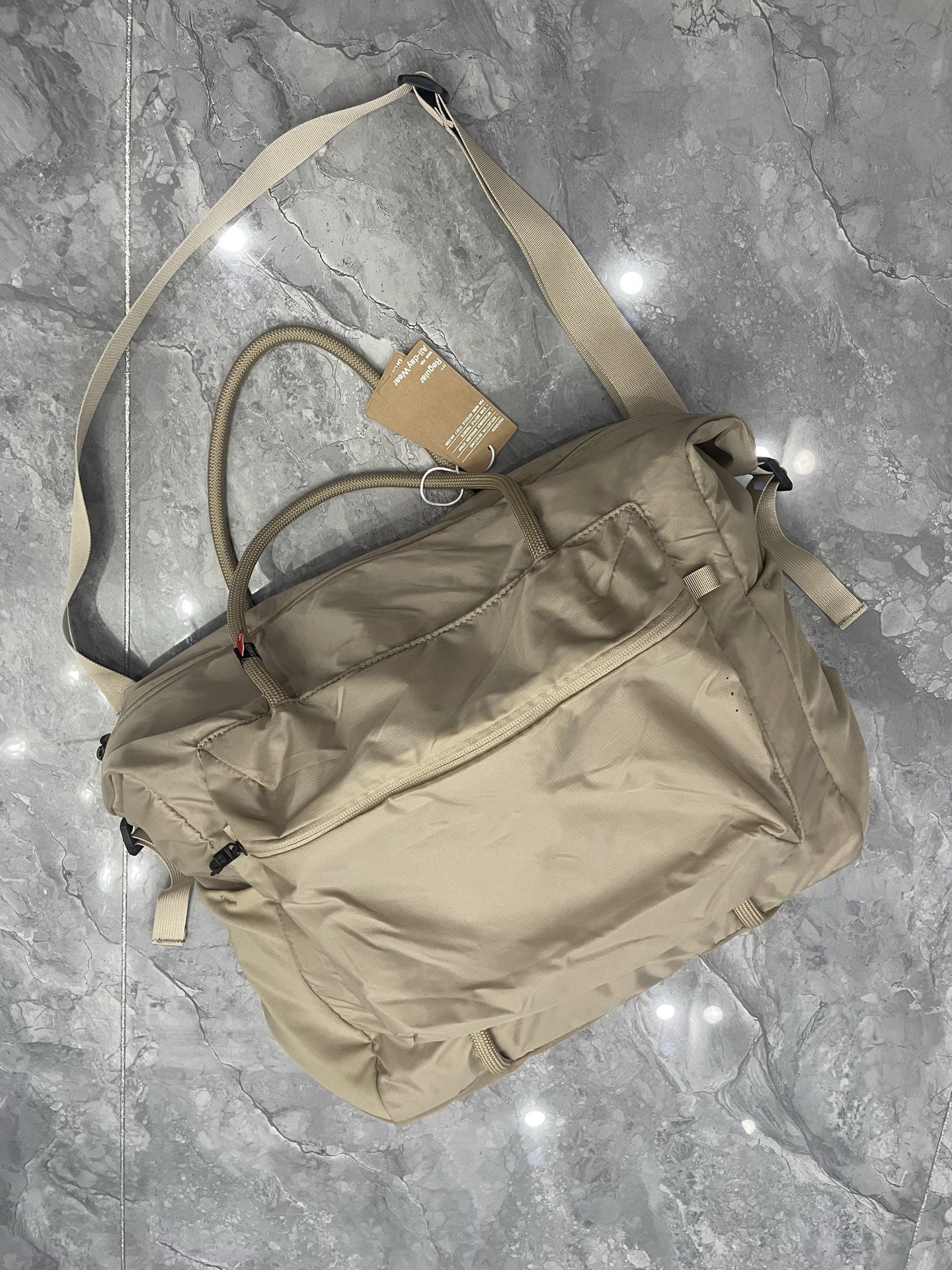 Graceful Waterproof Lightweight Large Capacity Trendy Men's Tote