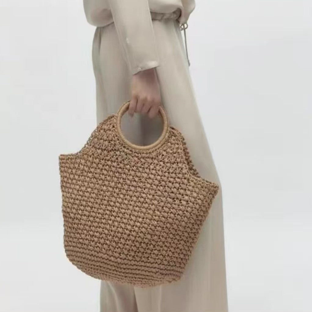 Women's Large Capacity Handmade Straw Style Woven Women's Shoulder Bag