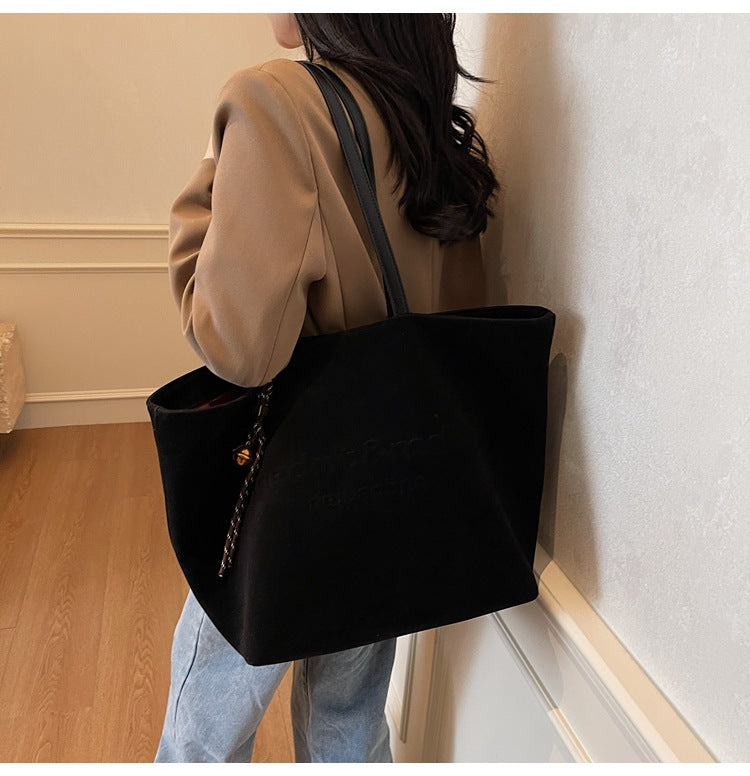 Women's Leisure Commute Large Capacity Minimalist Suede Women's Shoulder Bag