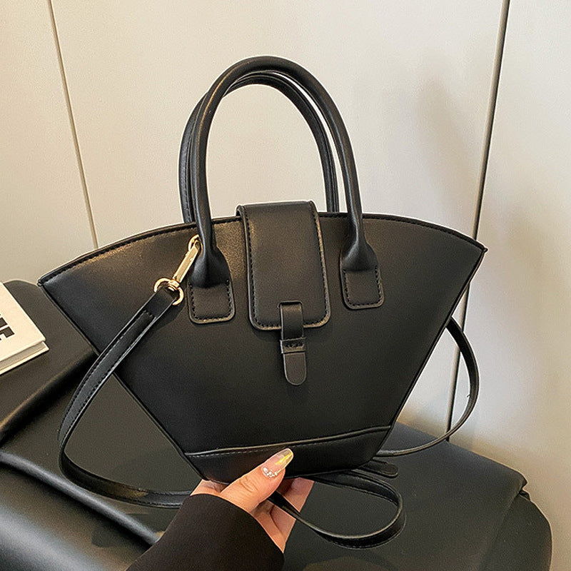 Women's Korean Retro Fan-shaped Personalized Fashionable Temperament Women's Handbag