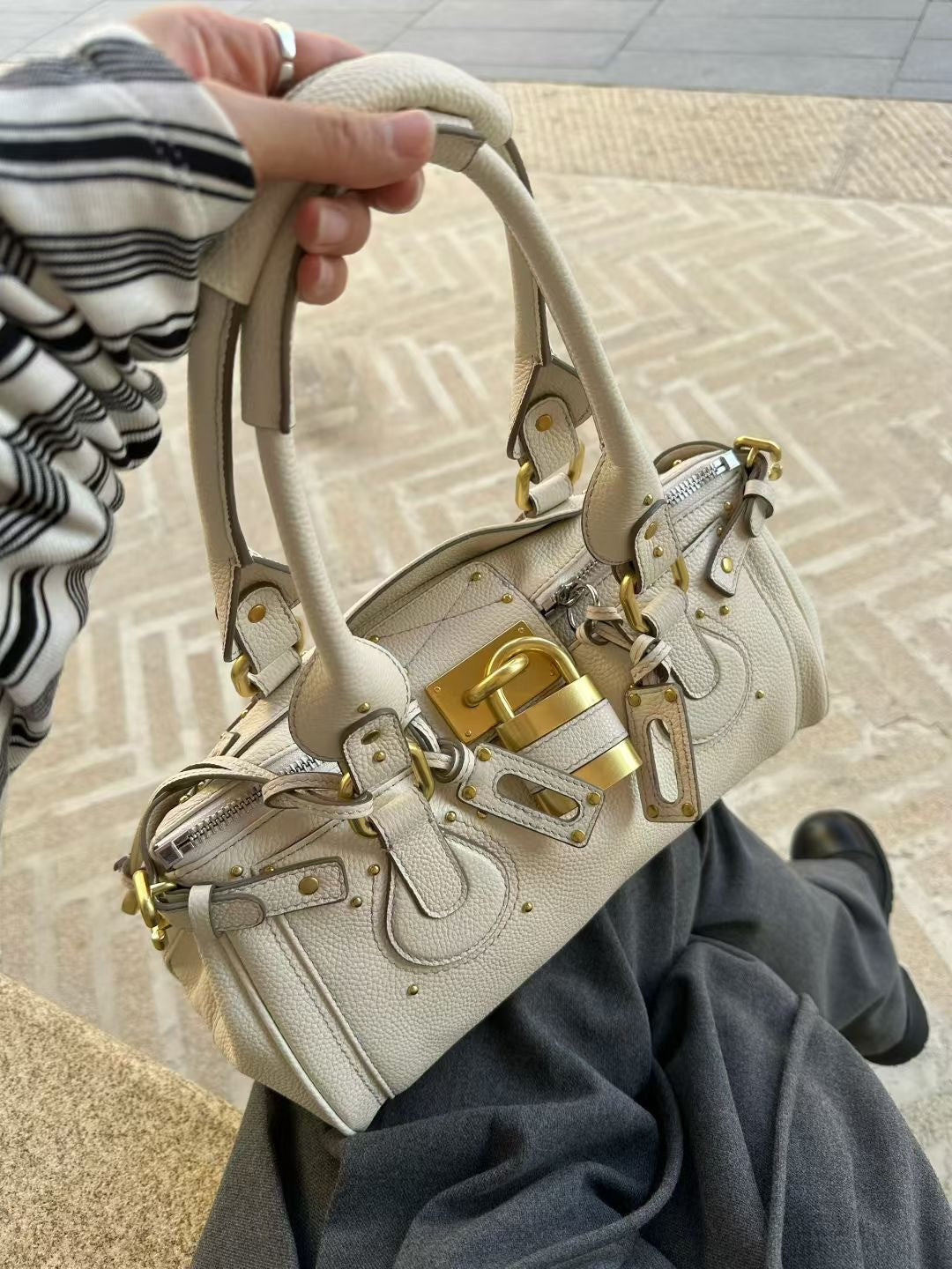 Classic Chinese Style Niche Retro Fashion Distressed Chloe Paddington Portable Women's Handbag