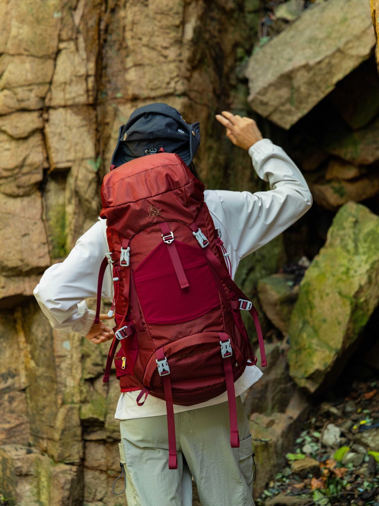Camping Large Capacity Adjustable Strap Top Mountain Climbing, Hiking Bag