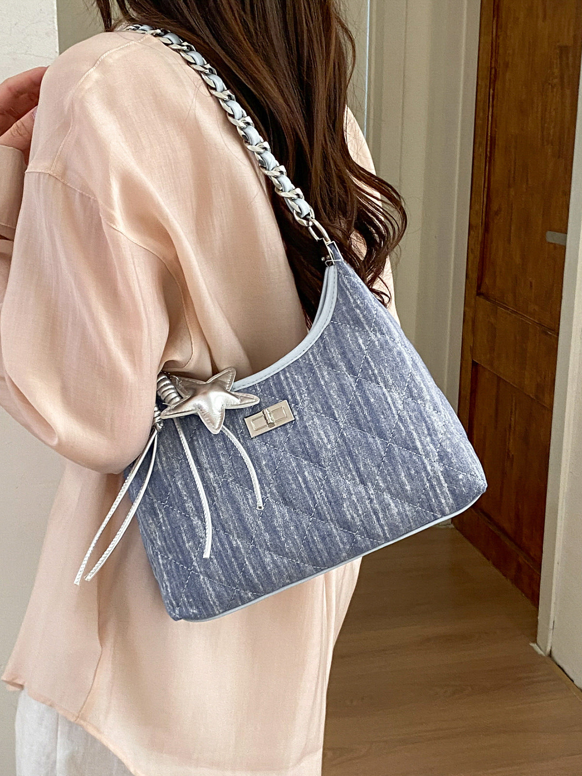 Women's Exquisite Best Selling Fashion Commuter Underarm Women's Messenger Bag