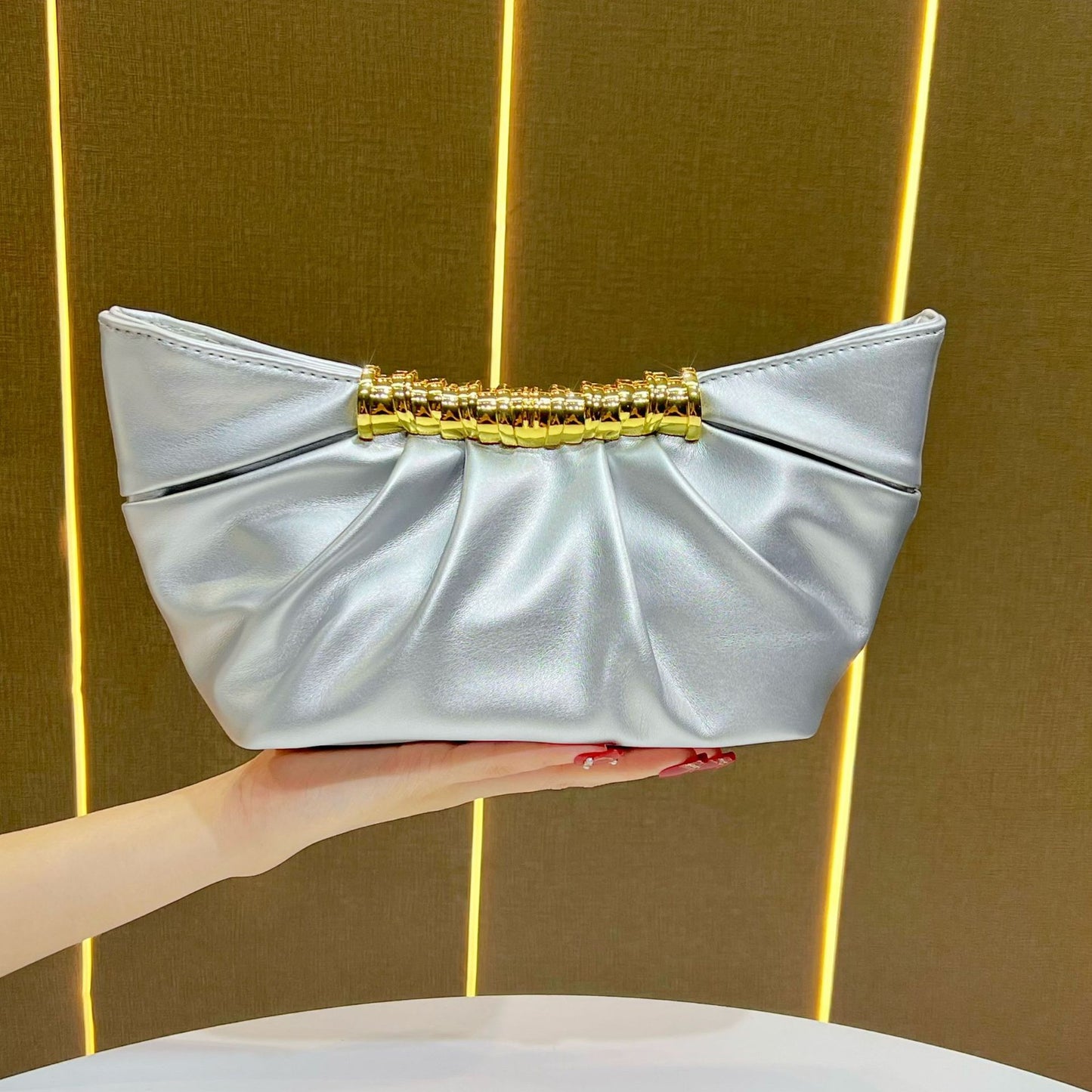 Durable Clutch Simple Classy Pearl Banquet Dinner Bag
