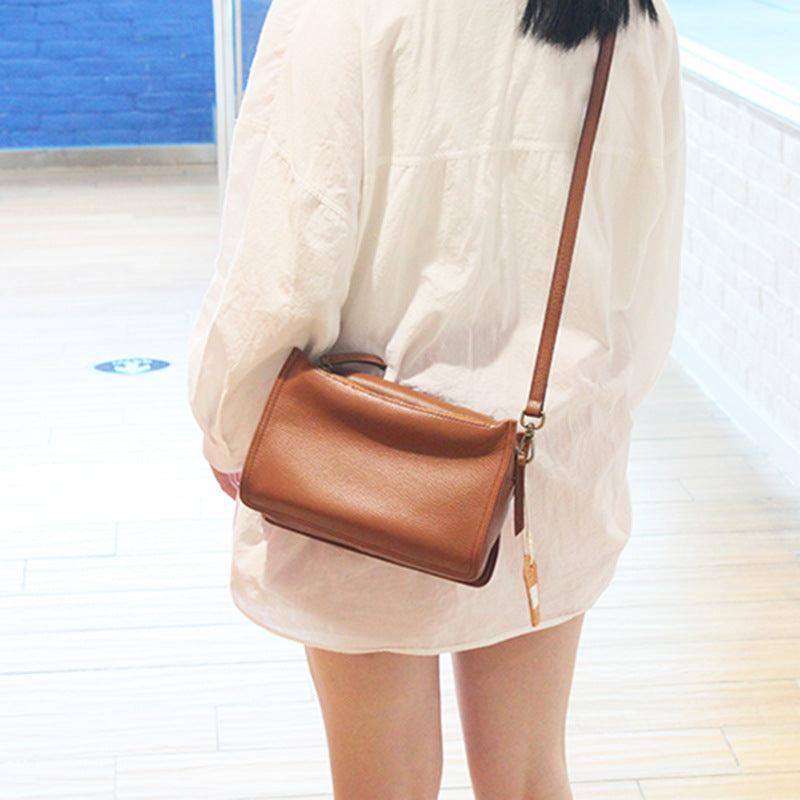 Women's Layer Cowhide Soft Leather Lightweight Commute Leisure Fashion Trendy Bags