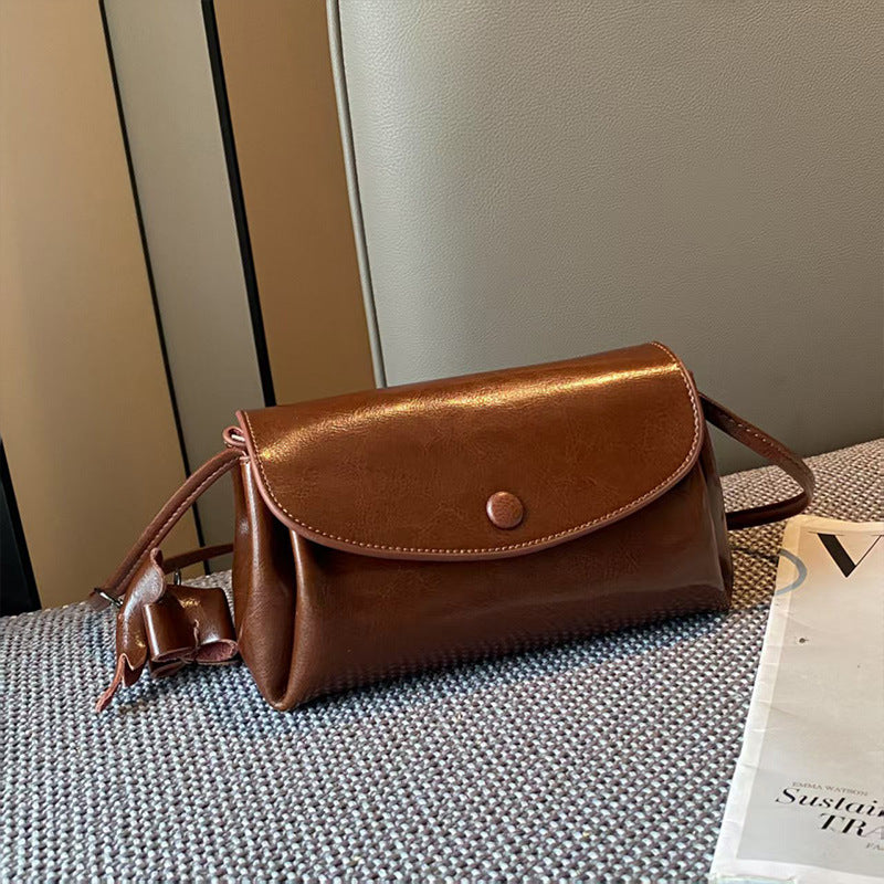 Oil Wax Cowhide Retro Minority Cloud Genuine Phone Bags