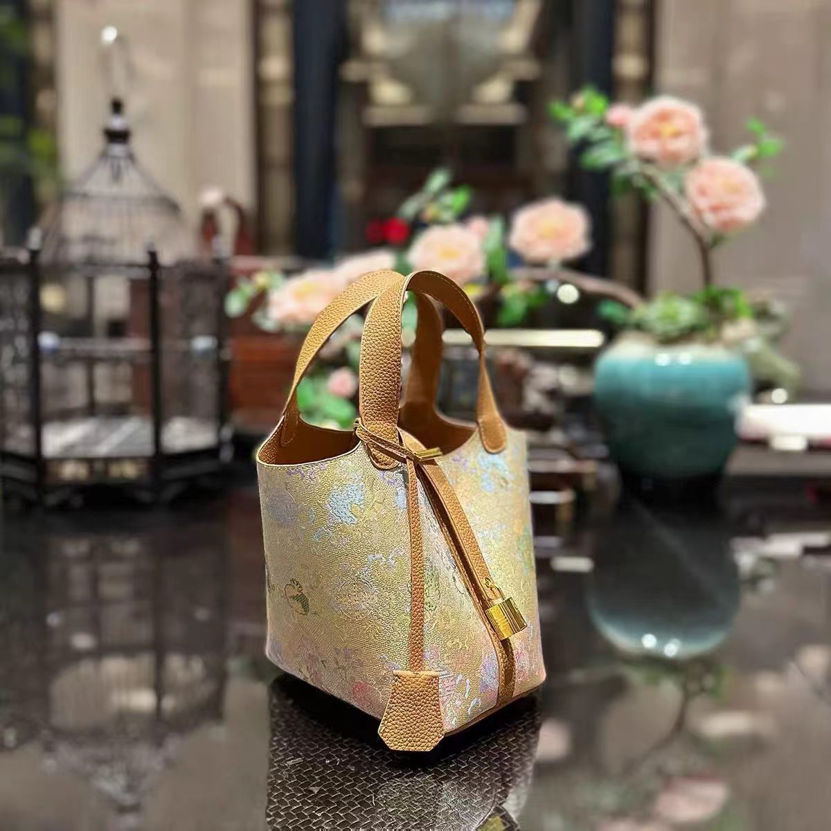 Women's Song Dynasty Brocade National Style Chinese Light Luxury High-grade Western Women's Shoulder Bag