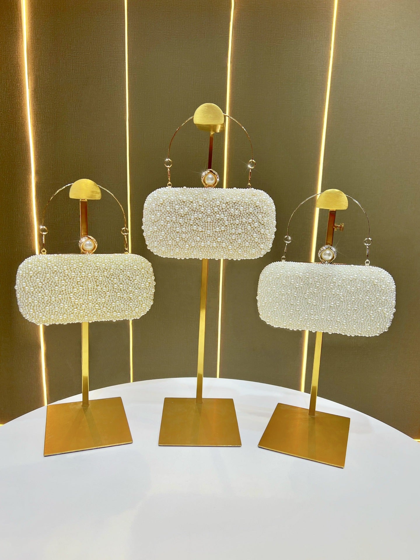 Women's Fashion Pearl Clutch Chain Light Luxury Handbags