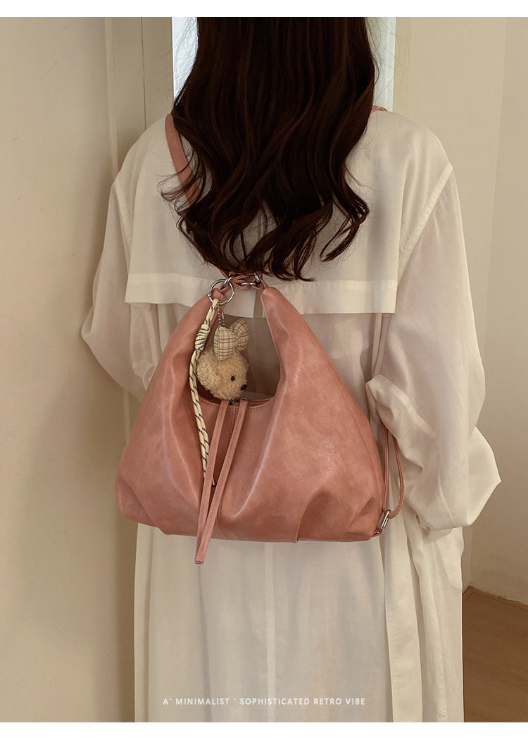 Women's Simple Retro Style Female Fashion Commuter Shoulder Bags